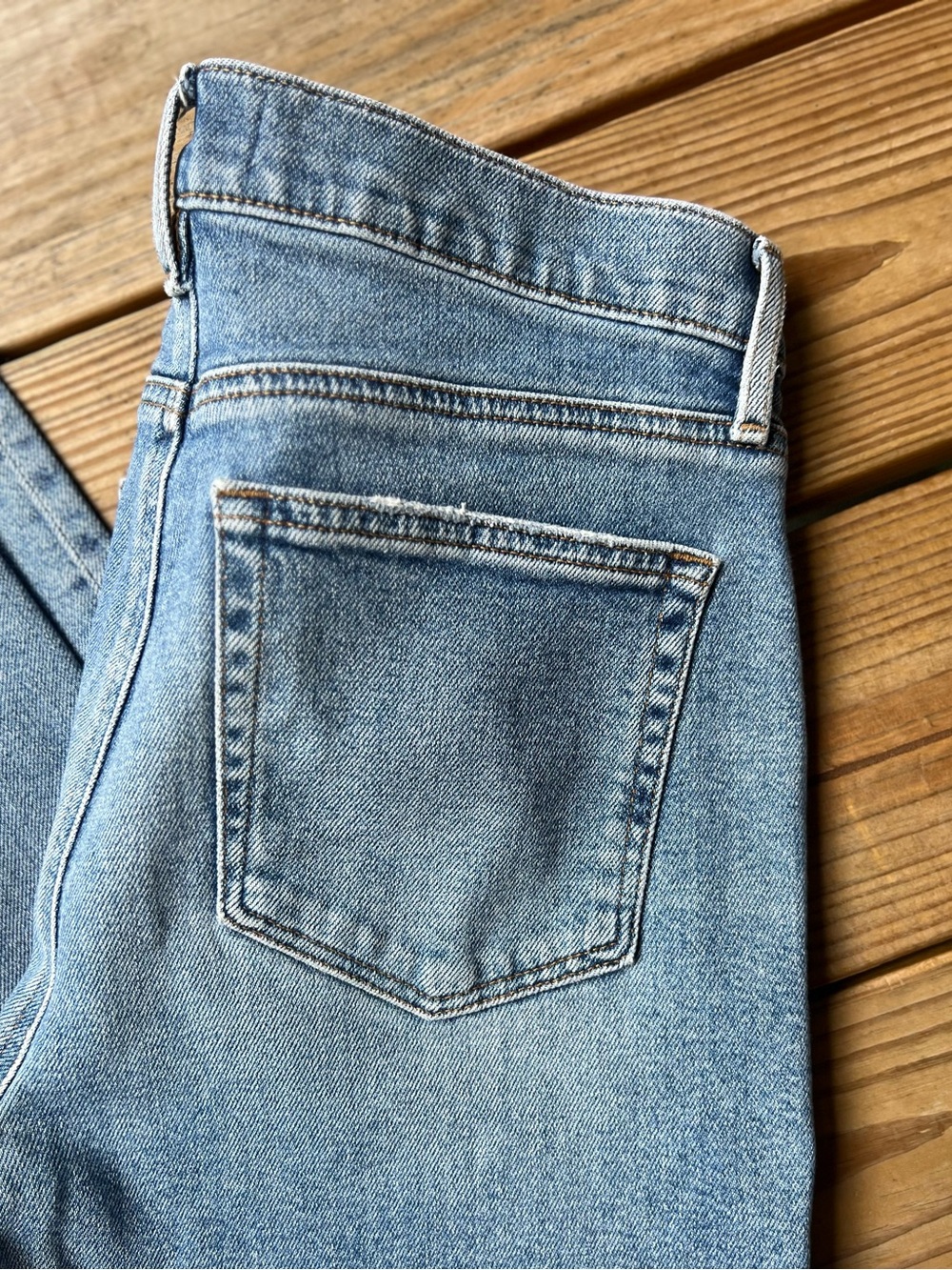 LOFT Skinny Light Wash Jeans 8/29 - Picture 8 of 10